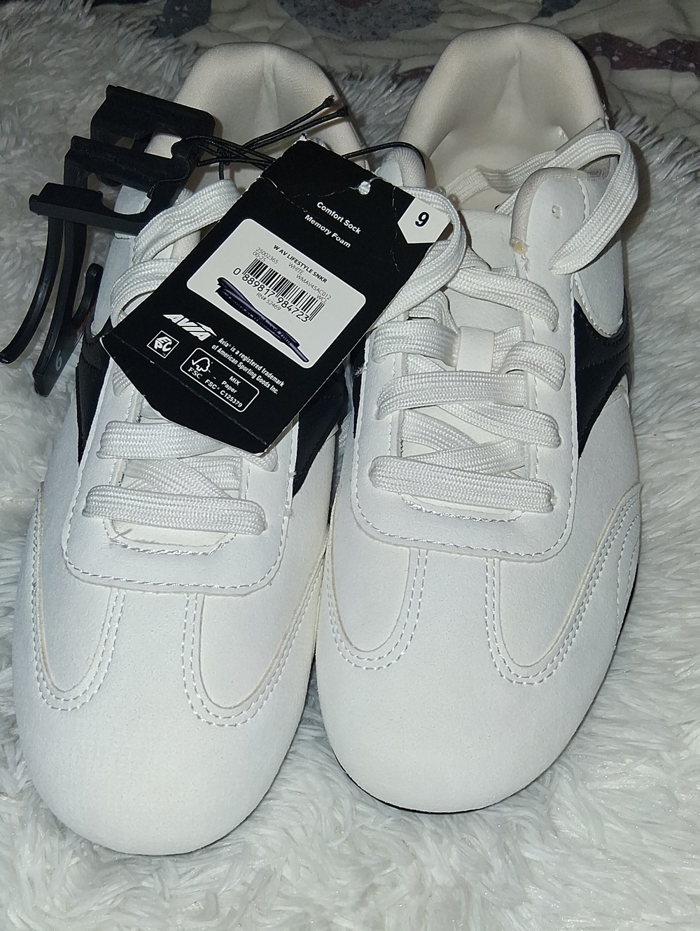 Avia White Sneakers with Black Accents - Lace-Up